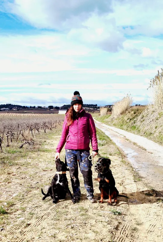 Mathilde, comportementaliste canin et fondatrice de Pets In Asgard